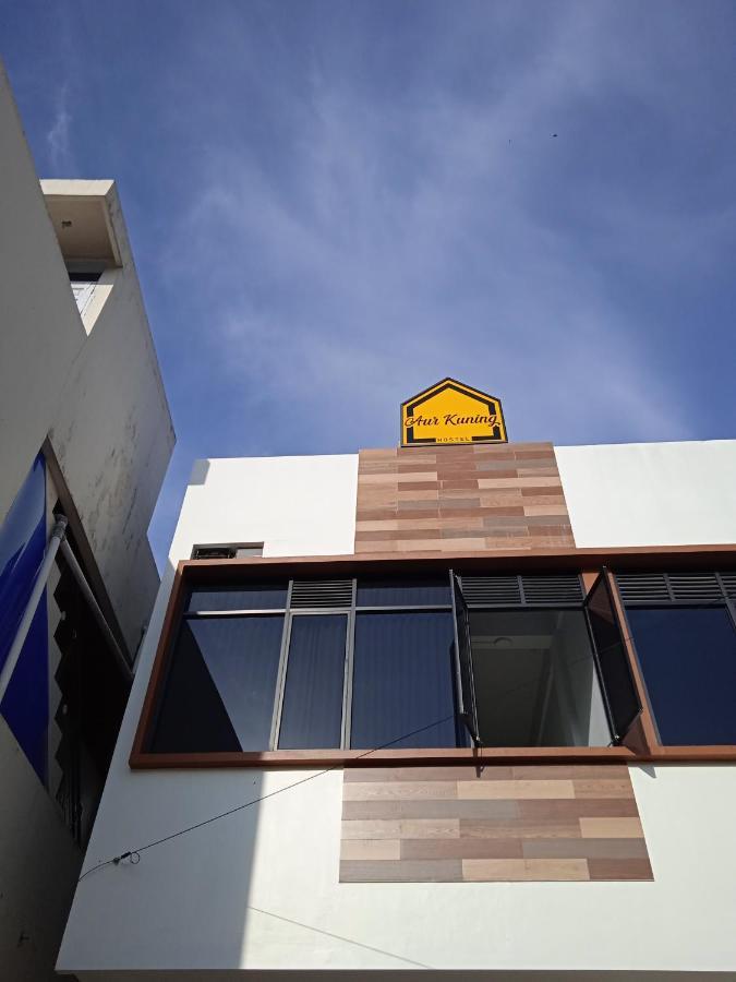 Aur Kuning Hostel Syariah Bukittinggi Εξωτερικό φωτογραφία