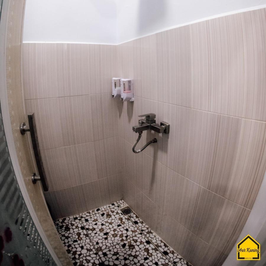 Aur Kuning Hostel Syariah Bukittinggi Εξωτερικό φωτογραφία